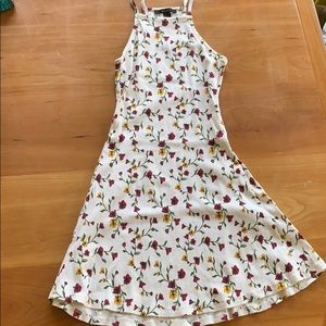 Great summer dress, minimal wear